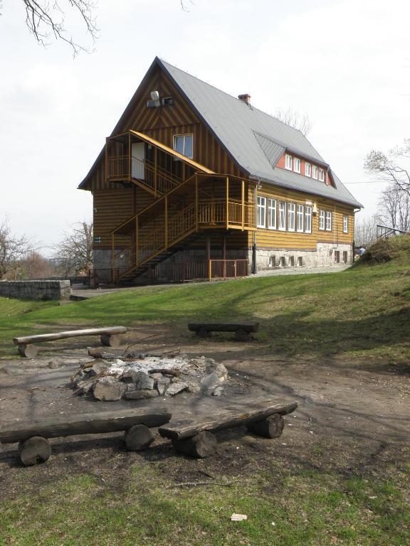 Hostel Szkolne Schronisko Mlodziezowe Zloty Widok Piechowice  Exterior foto