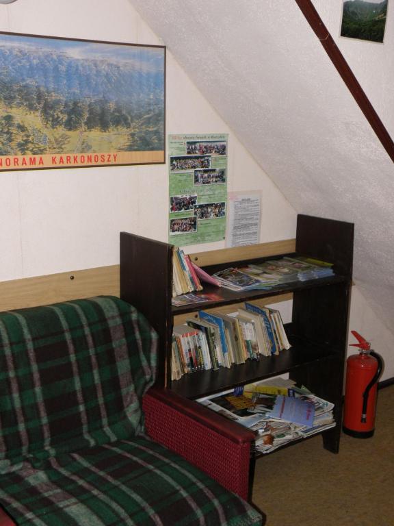 Hostel Szkolne Schronisko Mlodziezowe Zloty Widok Piechowice  Exterior foto